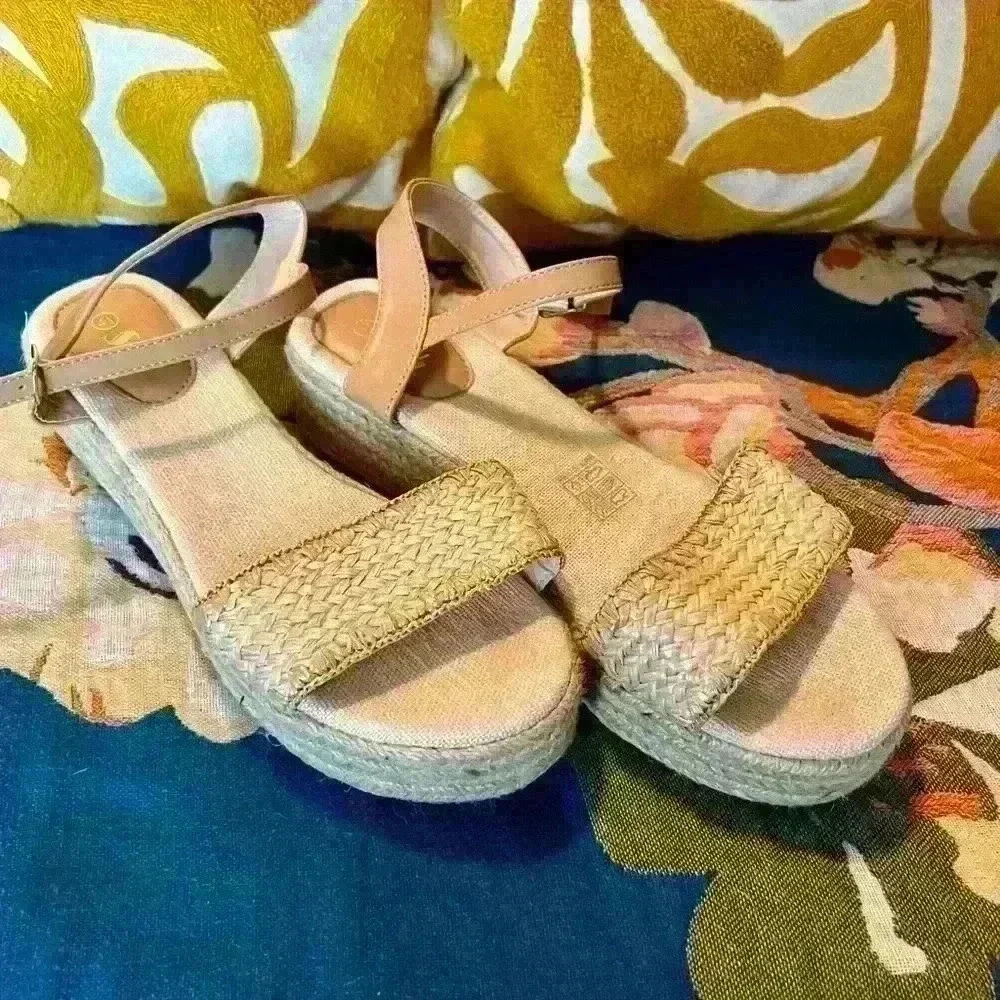 SHEIN platform sandals